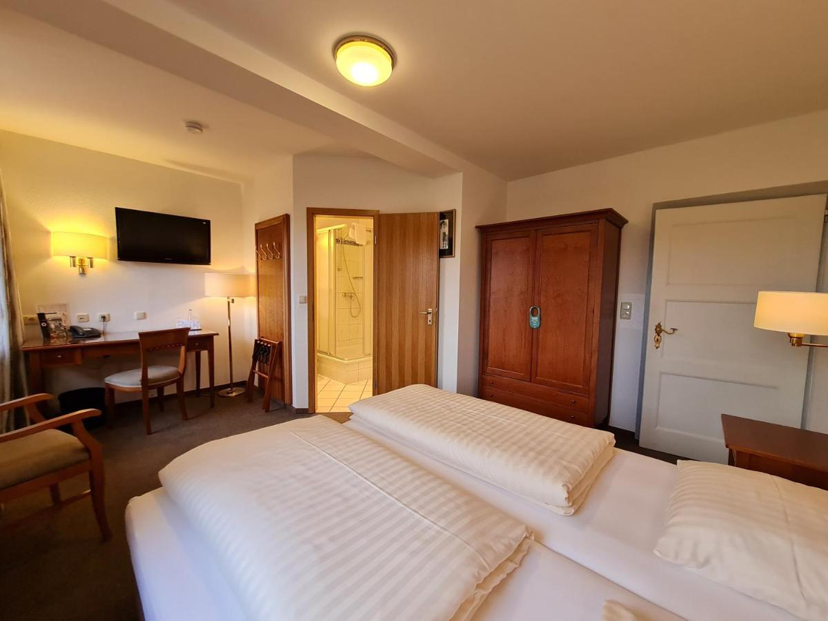 Hotel Waldquelle - Baumhaushotel Aerzen Luaran gambar